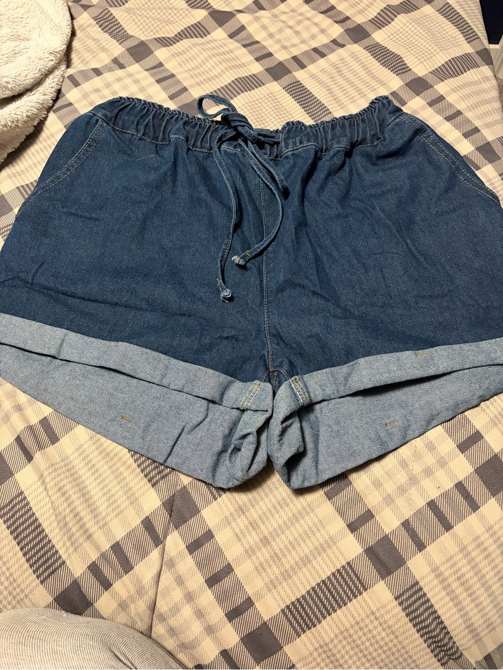 SHEIN Dark Blue Denim Drawstring Roll-Cuff Shorts